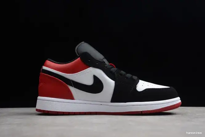 HYPE Black Toe 553558-116 Air Low 1 Jordan 0504